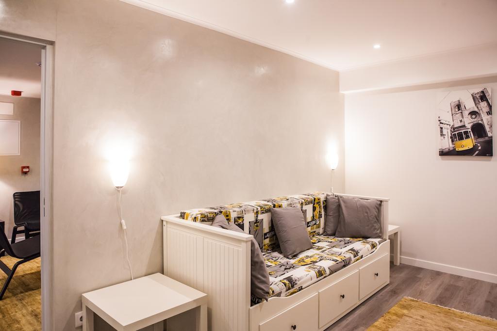 Rossio Suites Lisbon Room photo